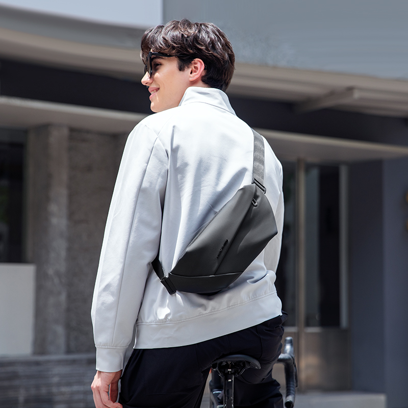 MARK RYDEN Men Crossbody Sling - Cycling Commuter Bag recension och pris