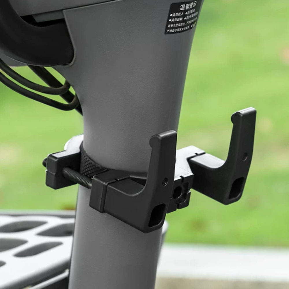 Hooks Motorcycle Helmet Access - Cycling Commuter Bag recension och pris